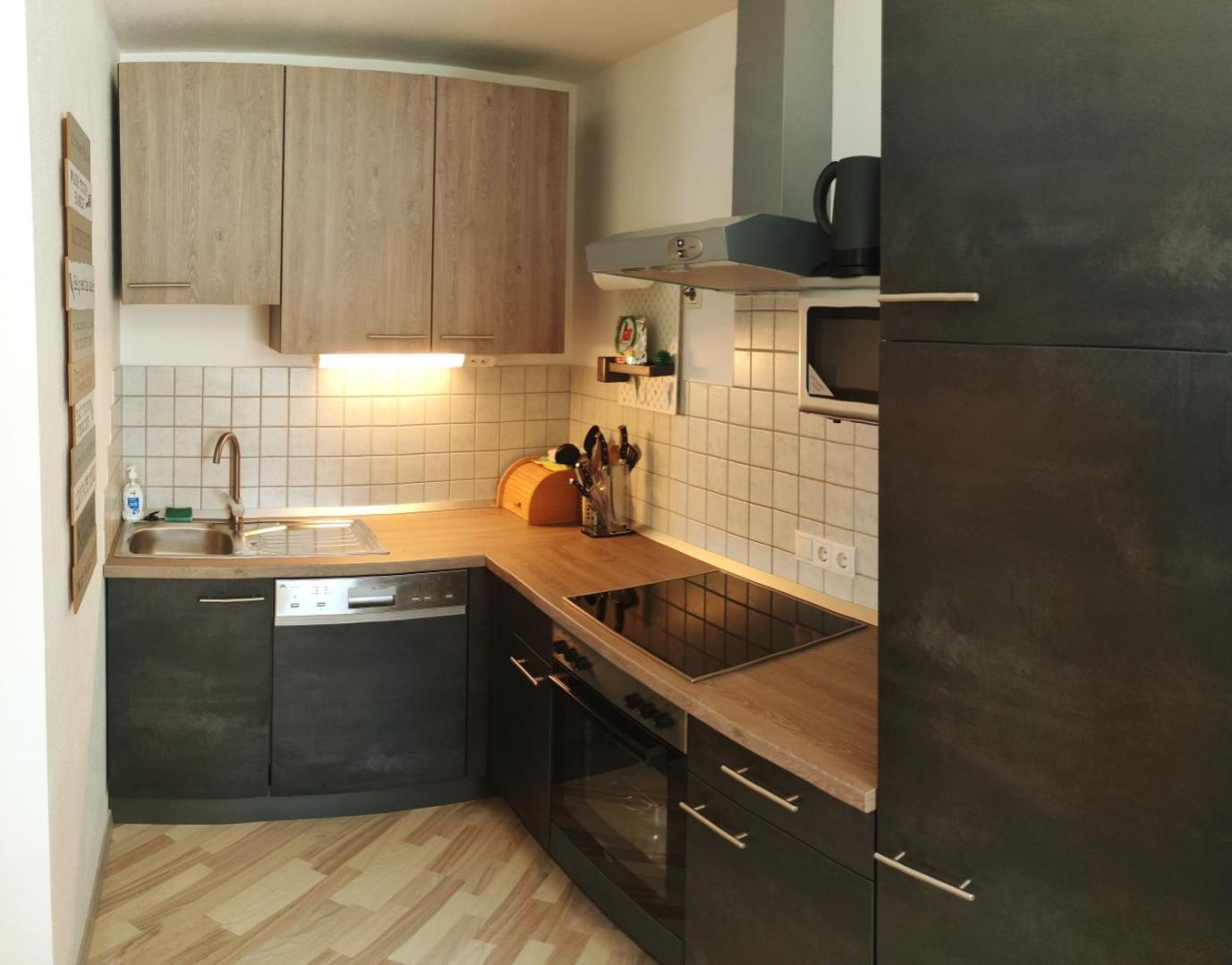 Hawis Apartments By Hermann Weiss ไมส์โฮเฟิน ภายนอก รูปภาพ